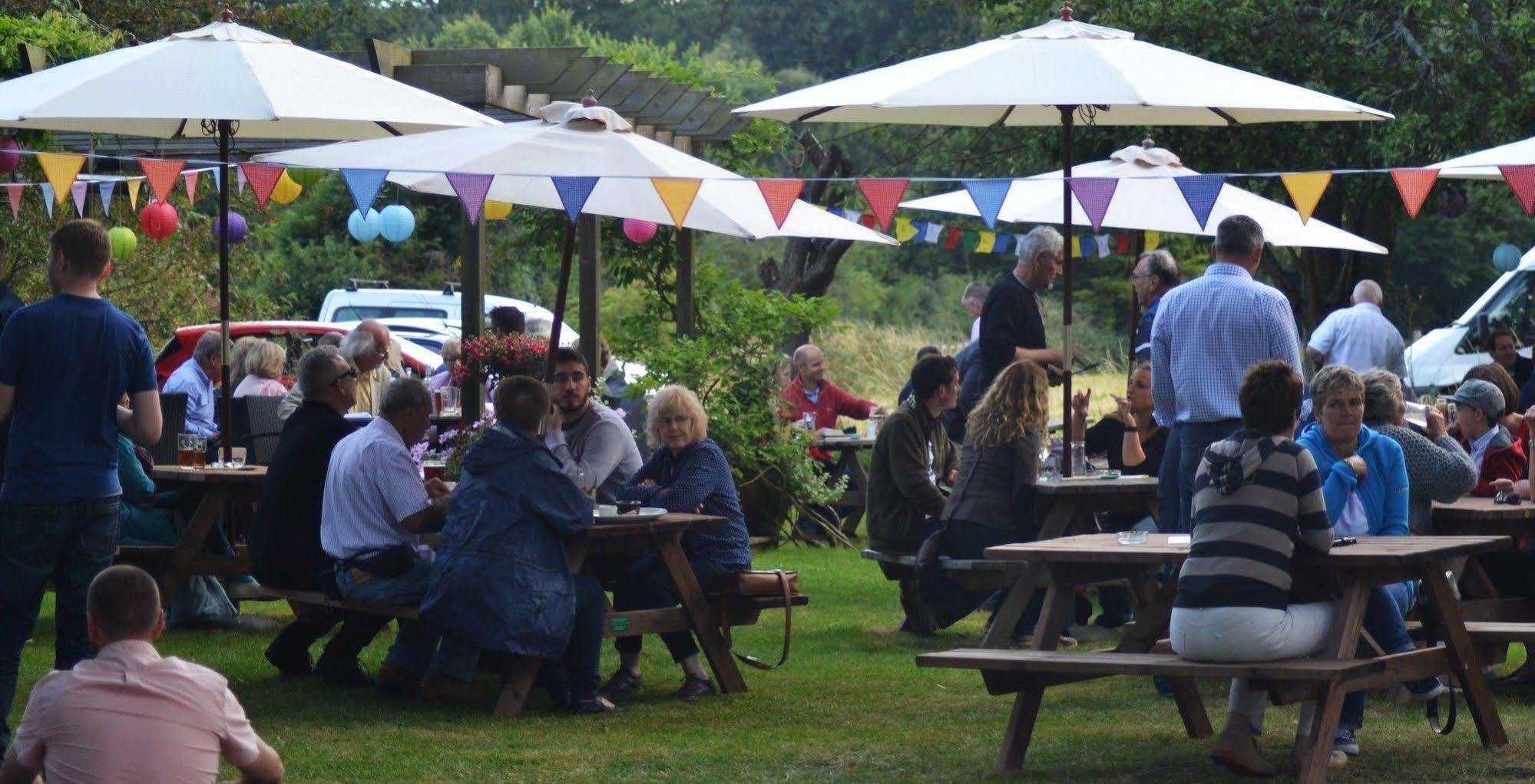 The Nags Head Hotel Great Missenden Eksteriør bilde