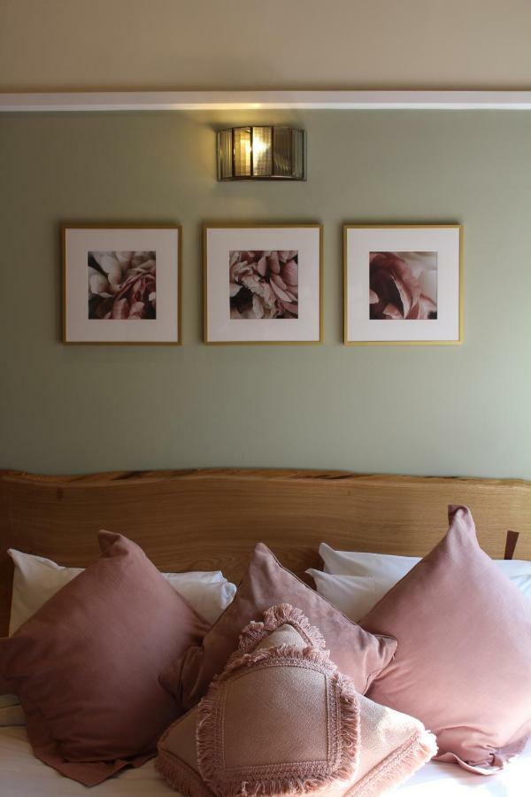The Nags Head Hotel Great Missenden Eksteriør bilde